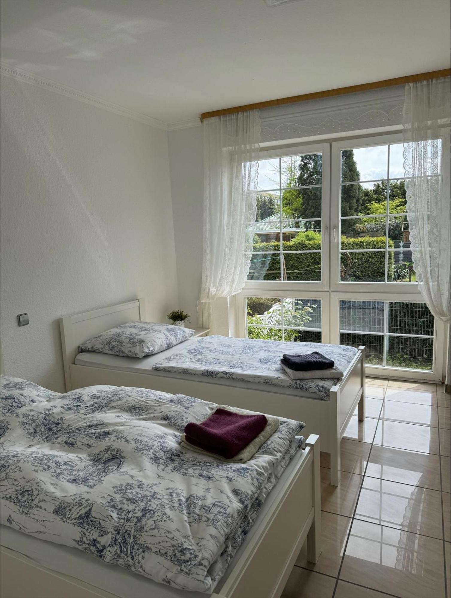 Apartment 2 Mit Garten